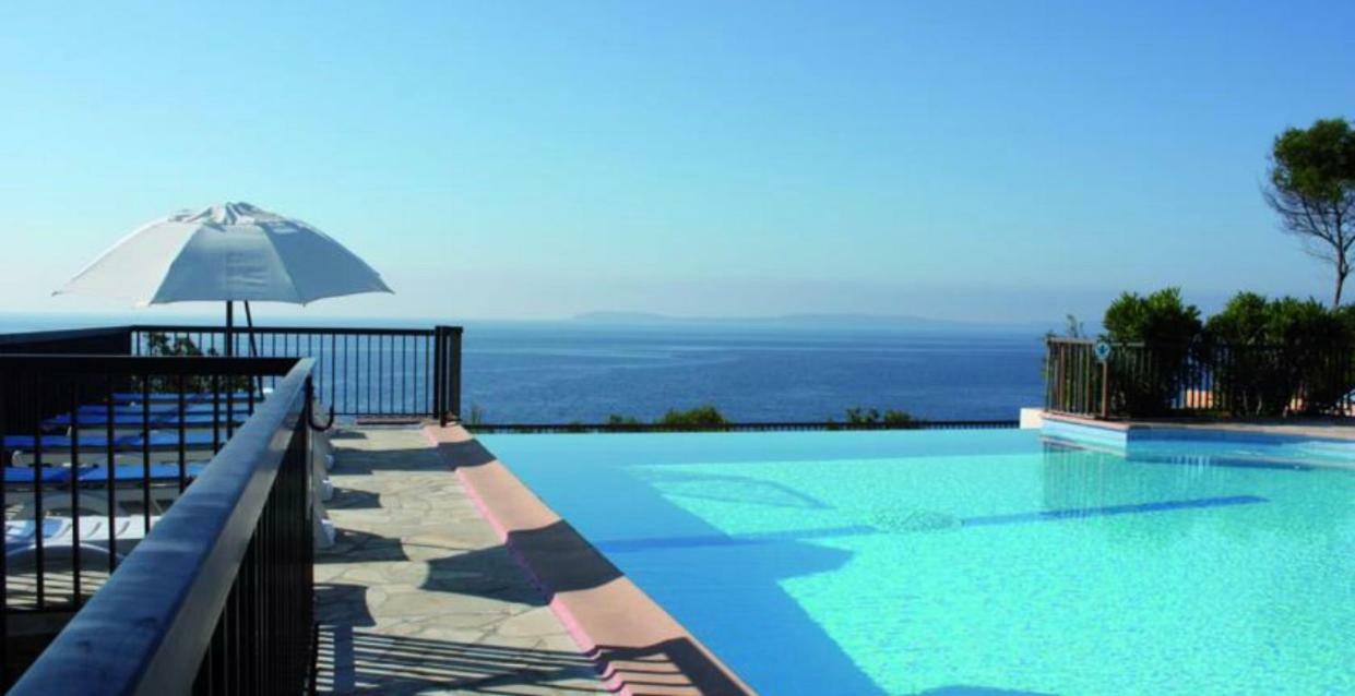 Mazet « Domaine De La Pinede » Apartamento Le Lavandou Exterior foto